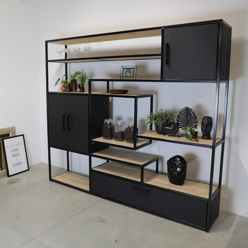 industriele wandkast zwart