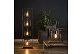 industriele vloerlamp